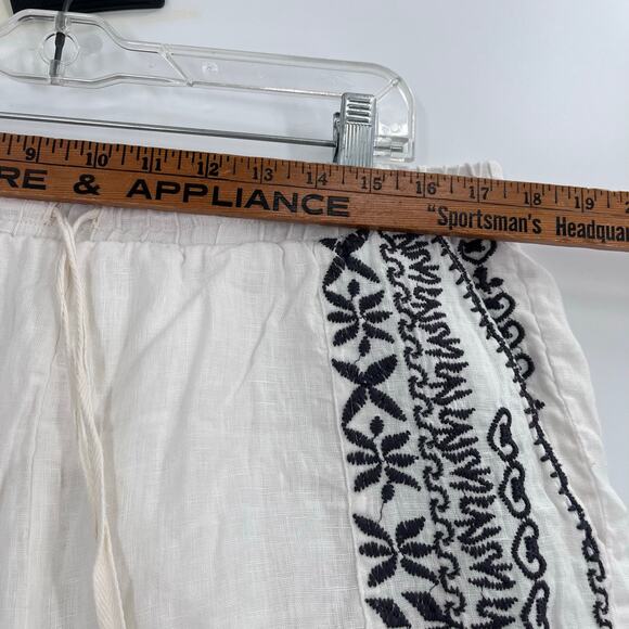 Johnny Was Linen Embroidered Blue White Boho Bermuda Shorts Coastal Beach Large - Picture 6 of 9